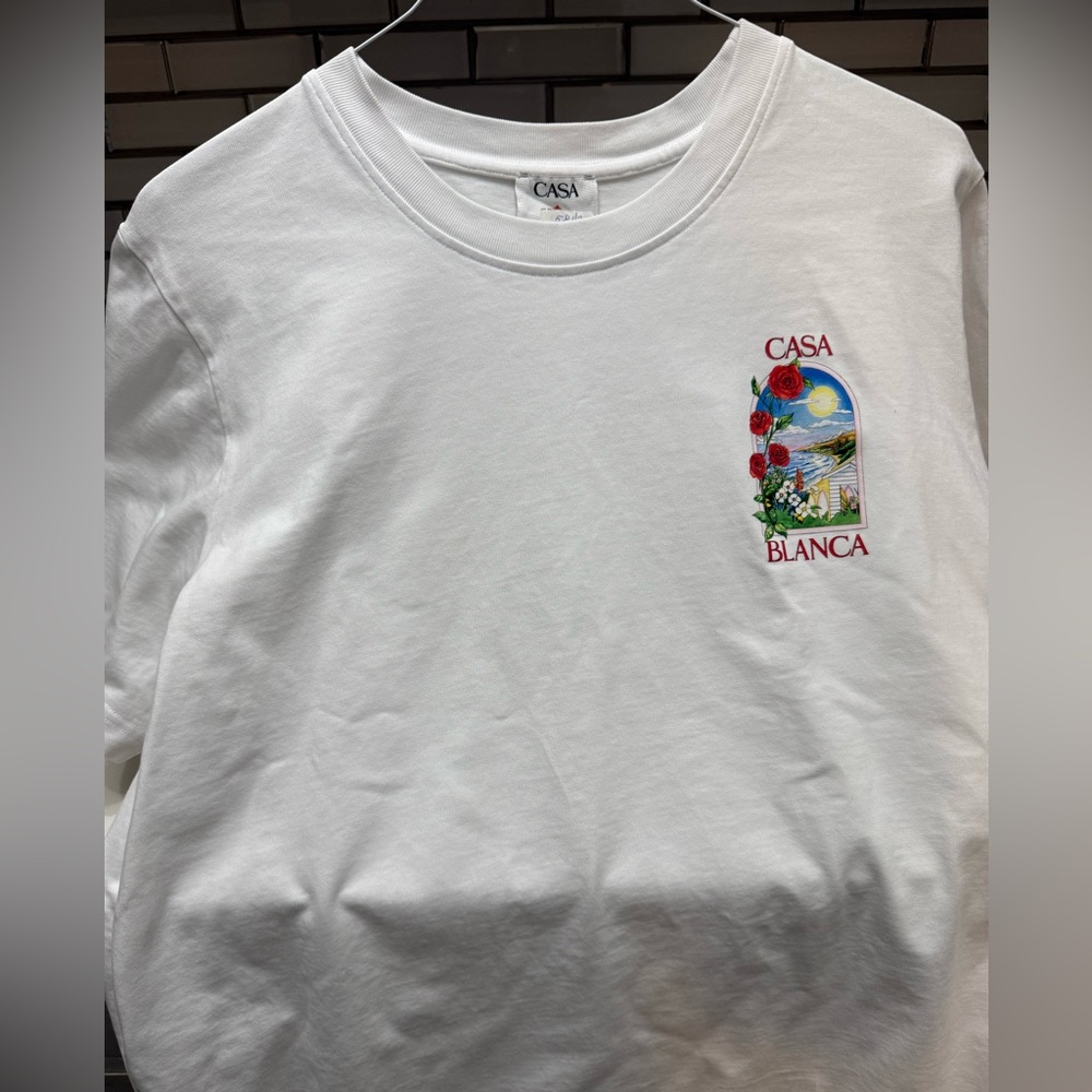 Casa Blanca Graphic T-Shirt - Picture 2 of 7